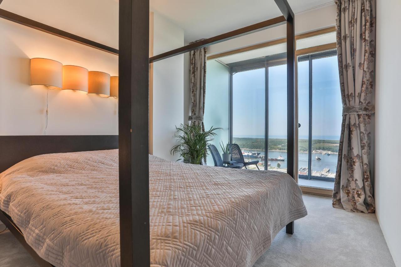 Panoramic Sea Views Apartment ไคลเพดา ภายนอก รูปภาพ